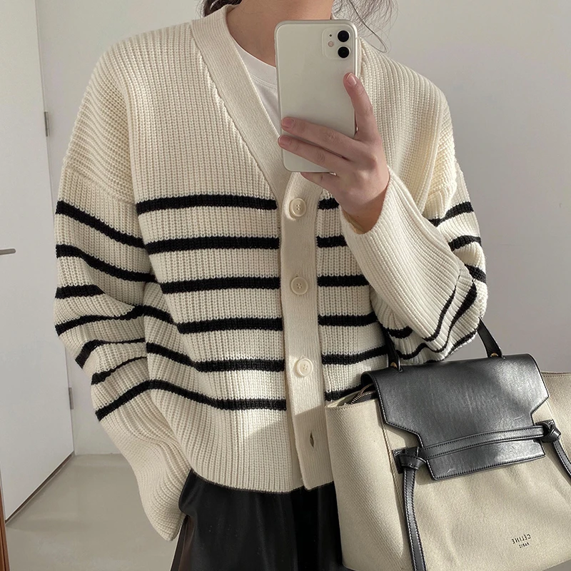 sweater for women Striped Cardigan Women Winter Single Breasted Knitted Sweater  Female Korean Loose Knitwear Long Sleeved Cardigan Femme Pull cardigan