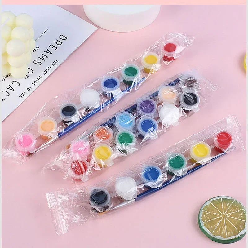 12 Colors Acrylic Paint Set with 2 Brushes for Oil Painting