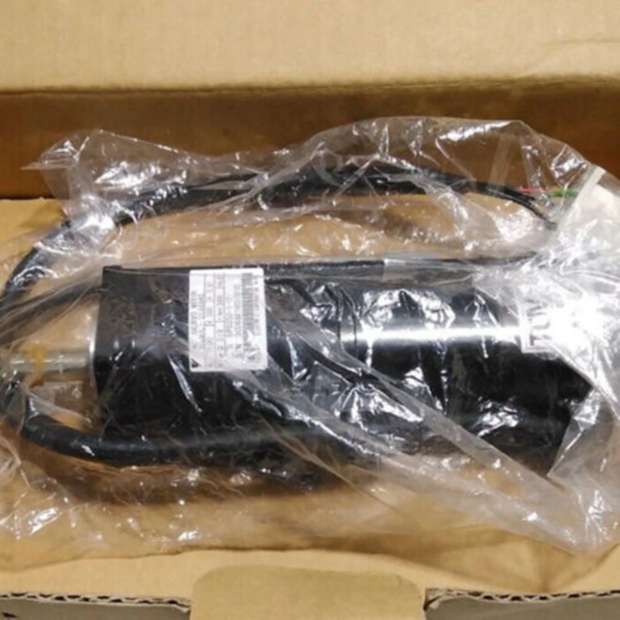 

New SGMAH-01AAA4C with brake motor Fast shipping with 90-day warranty