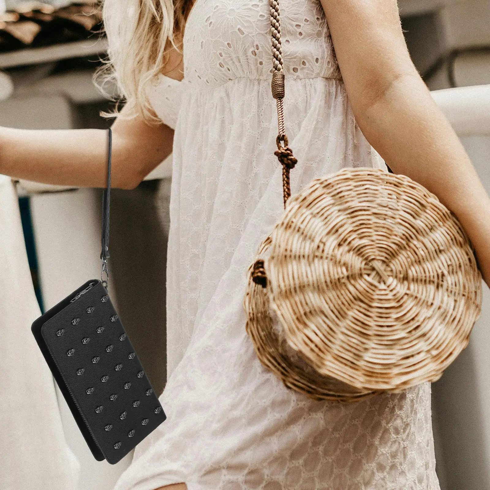 Women's Skull Head Black Handheld Long Wallet, Gothic Credit Card Clip Mobile Wallet, with Wrist Strap Cool Flap Handheld Bag 4