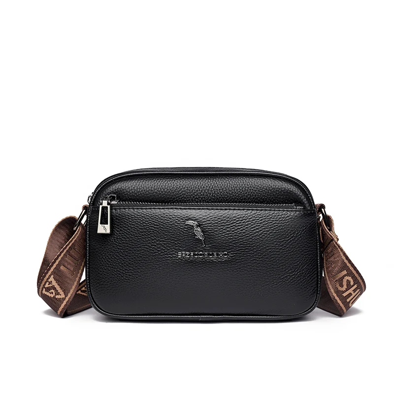 حقائب يد نسائية من الجلد الطبيعي