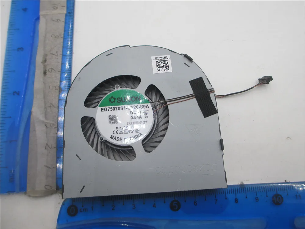 

Охлаждающий вентилятор для ноутбука EG75070S1-C510-S9A DC5V 0.54A 4Pin 08KNVX 0X2HK8