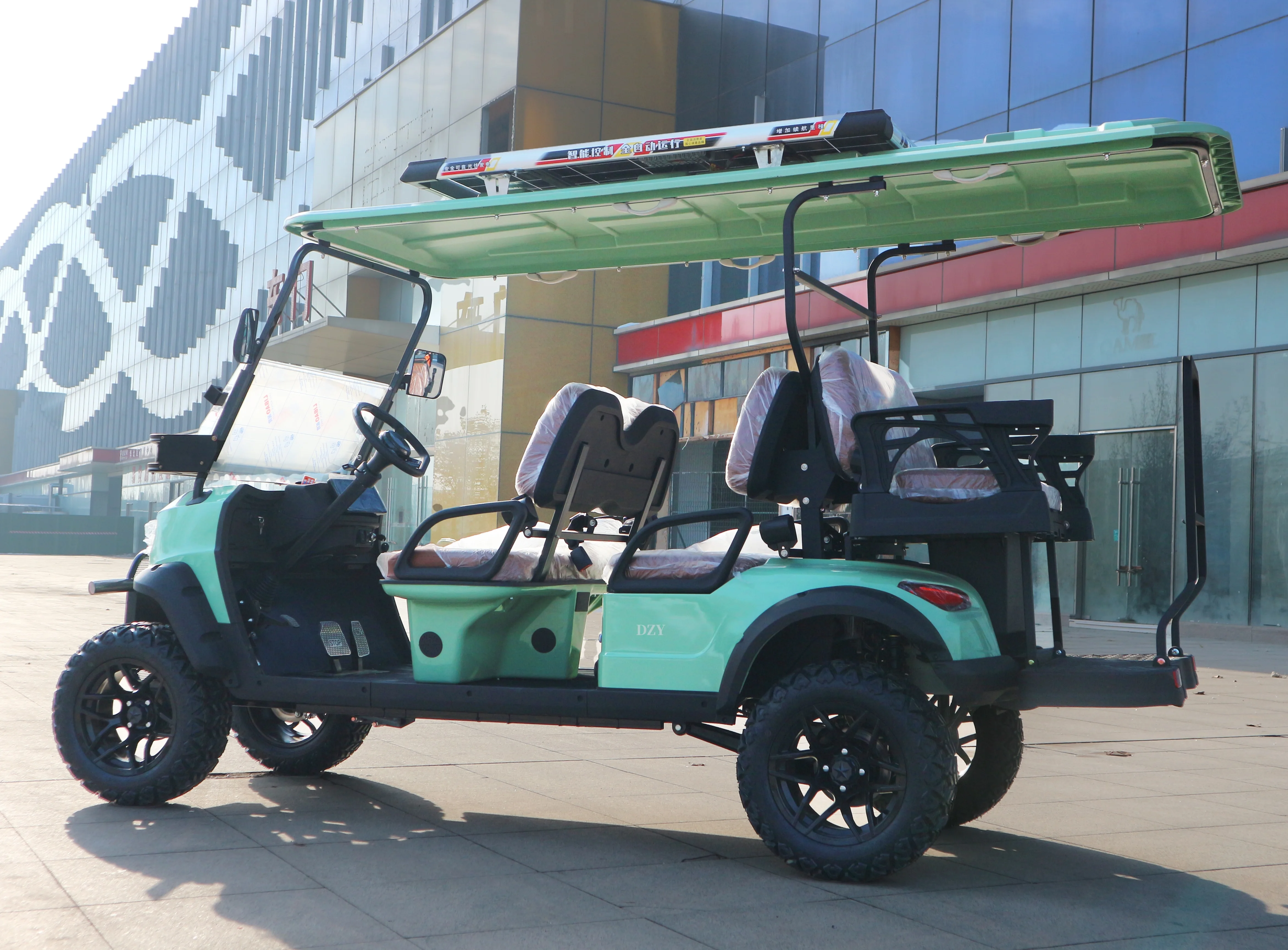 Latest Practical Electric Chinese Golf Cart Sightseeing Car 6*8V/150ah with Free Maintenance Battery
