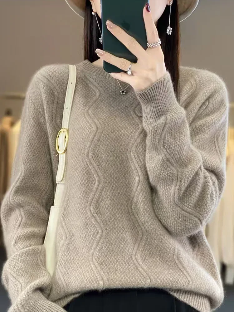 Gemütlicher, locker gestrickter Pullover