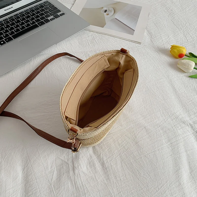 Summer Straw Shoulder Bags Drawstring Women's Straw Bucket Bag Purse Raffia Woven Straw Handbags Casual Tote Beach Crossbody Bag