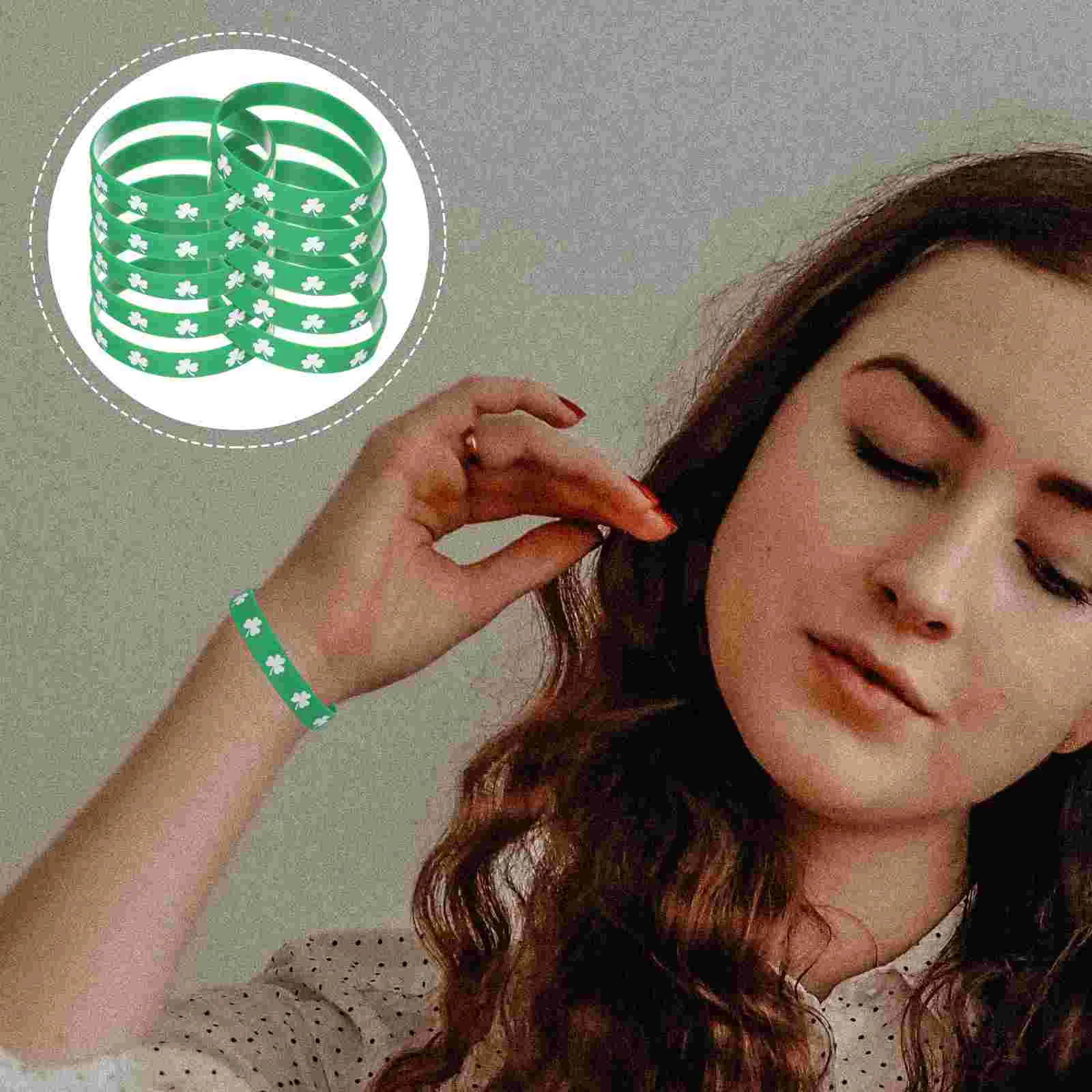 

St. Patricks Day Silicone Shamrock Wristbands Elastic Clover Printing Bracelets Irish Party Hand Decoration
