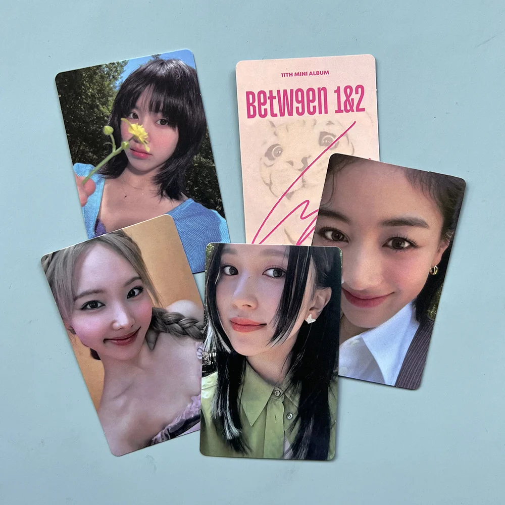 TWICE Kpop Idol Lomo Card BETWEEN 1&2 Album Photocard New Poster Picture  Fans Gifts Collection NAYEON MOMO 9Pcs/Set - AliExpress