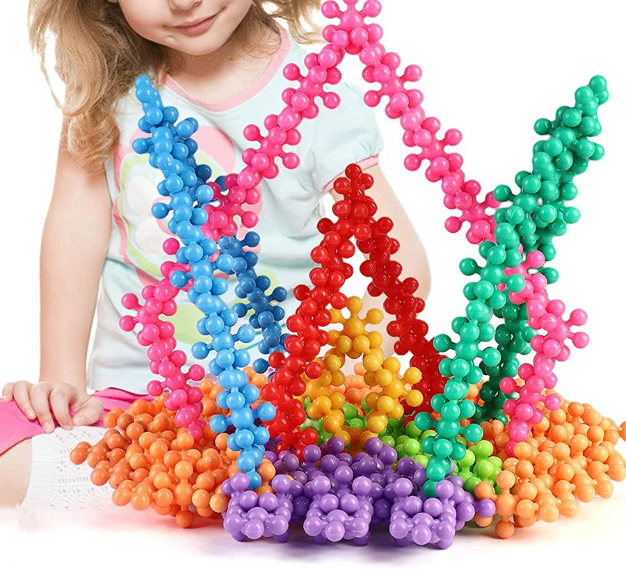 

60Pcs Plum Blossom Building Blocks Bricks 3D Snowflake Building Blocks Baby Kids Educational Toys DIY Interlocking Puzzle Toys