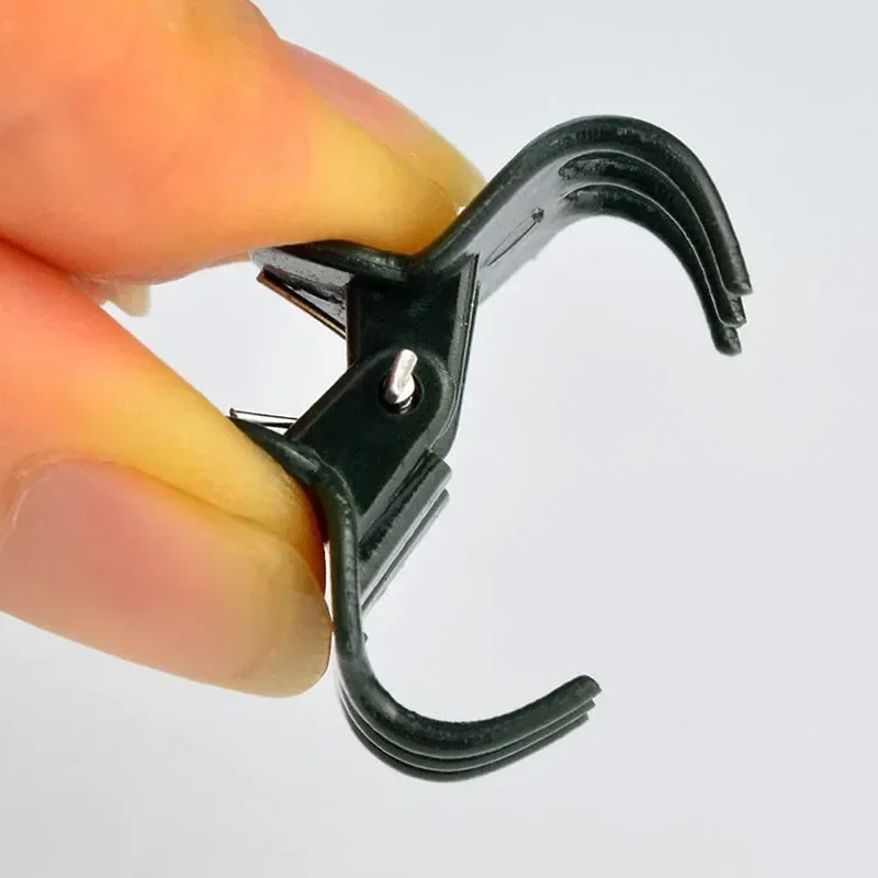 Plant clips 20-100Pcs Garden Butterfly Orchid Flower Support Clamp Fruit Vegetable Stem Vine Tied Stakes Grafting Tools