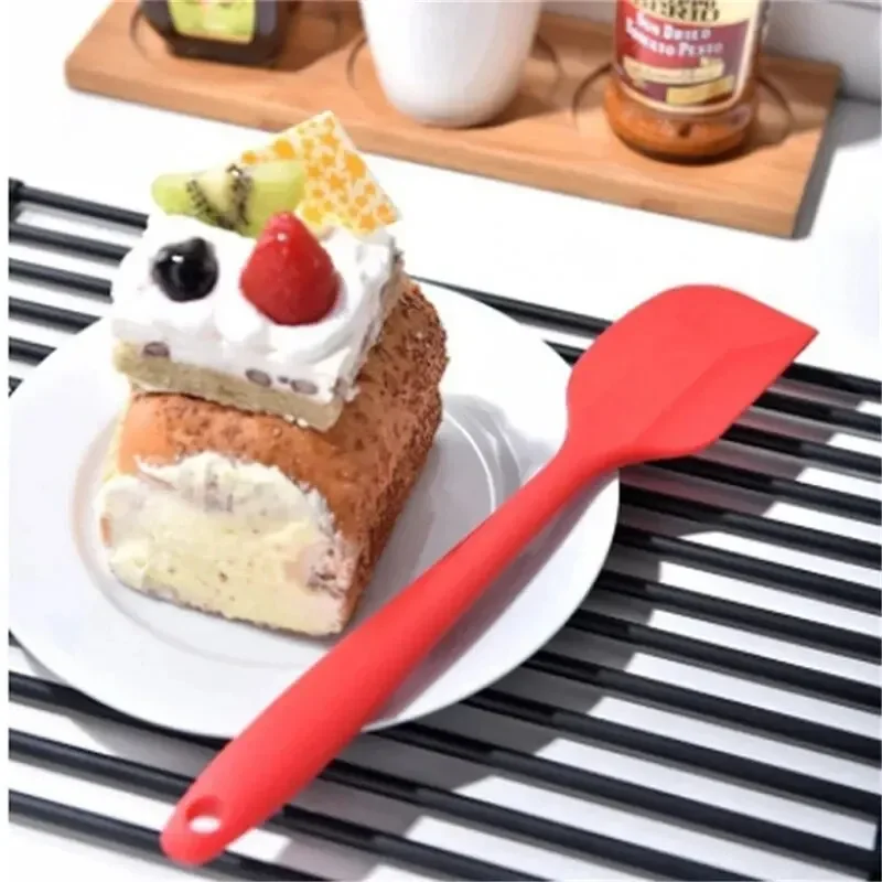 1PC Silicone Spatula Cream Spatula High Temperature Resistant Non-stick Spoon Kitchen Baking Accessories and Tools silicone spatula baking tools