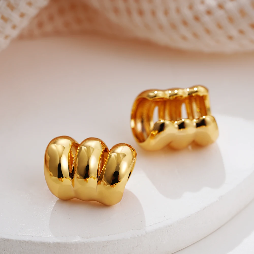 18K Gold Plated Unusual No Piercing for Cartilage Clip Earrings Women Girls Teens Hypoallergenic CC Ear Cuff Climbing Earclips