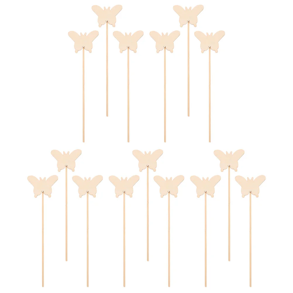 

Princess Painting Wands - Make Your Own DIY Butterfly and Wands for Princess Party and Cosplay