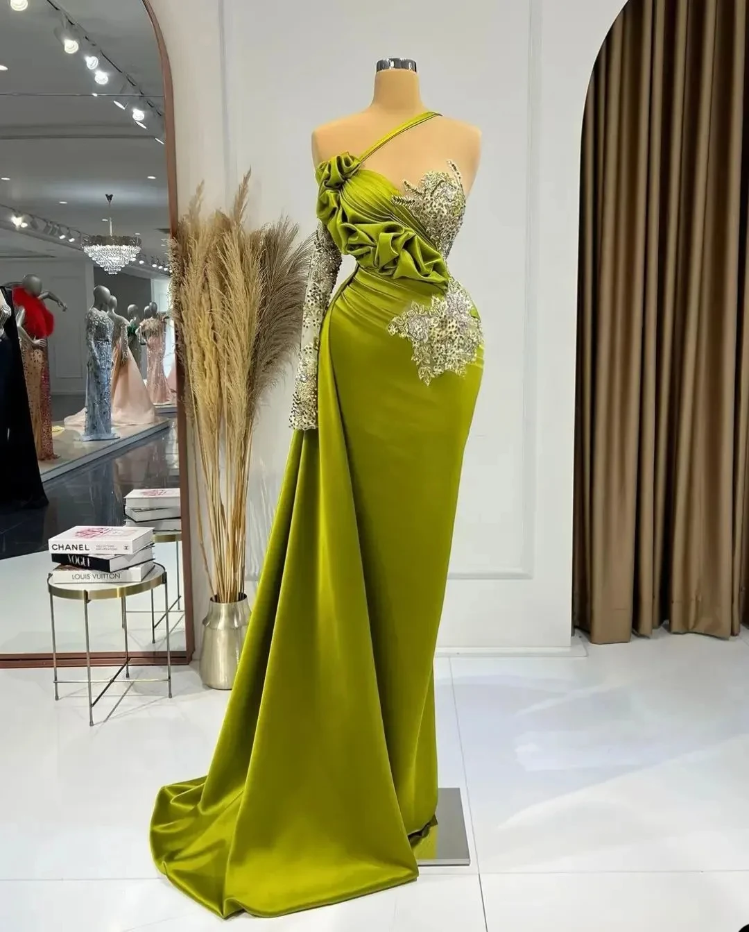 

2024 New Side High Split Simple Satin Evening Dresses One Shoulder Neck Appliques Party Prom Gowns Customed Vestidos De Fiesta