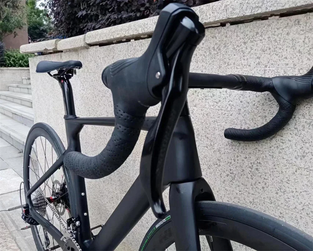 Twitter-カーボンロードバイク油圧ディスクブレーキ、ブラック