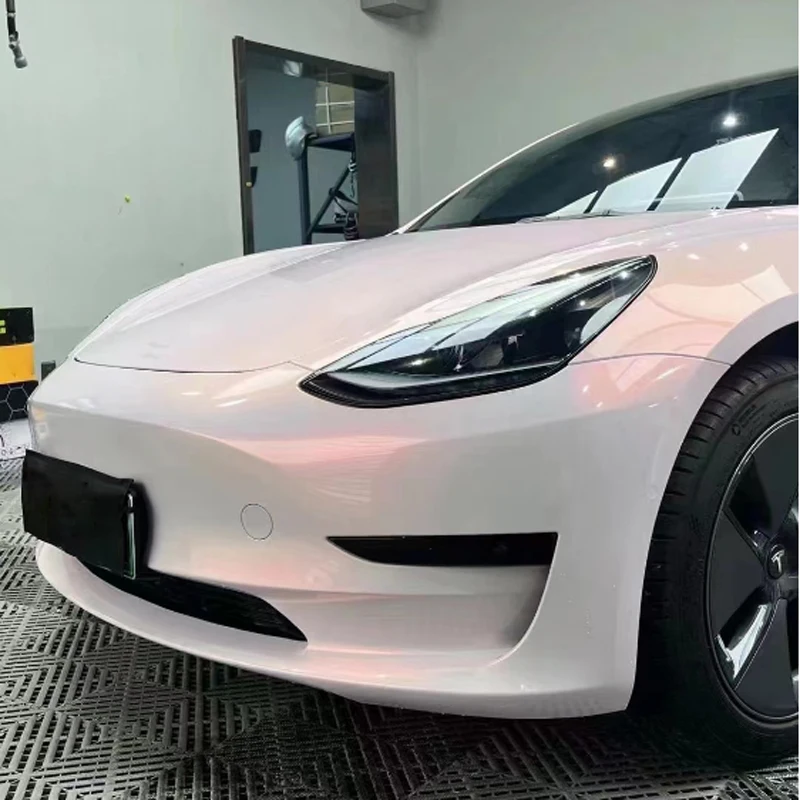 

Высококачественная блестящая розовая виниловая оберточная пленка для домашних животных, рулон мечтательной хамелеоновой пленки для автомобиля, спуск воздуха