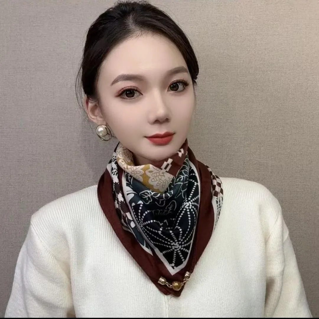 New Luxury Magnetic Buckle Square Scarf Women Vintage Print Neckerchief Female Satin Shawl Ribbon Headband Fashion Wraps Bandana
