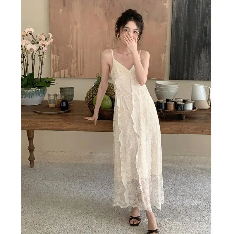 

Vintage Sleeveless Strap Dress Women's Lace Embroidery Ruffle Edge Summer High end V-neck Slim Elegant White Dress