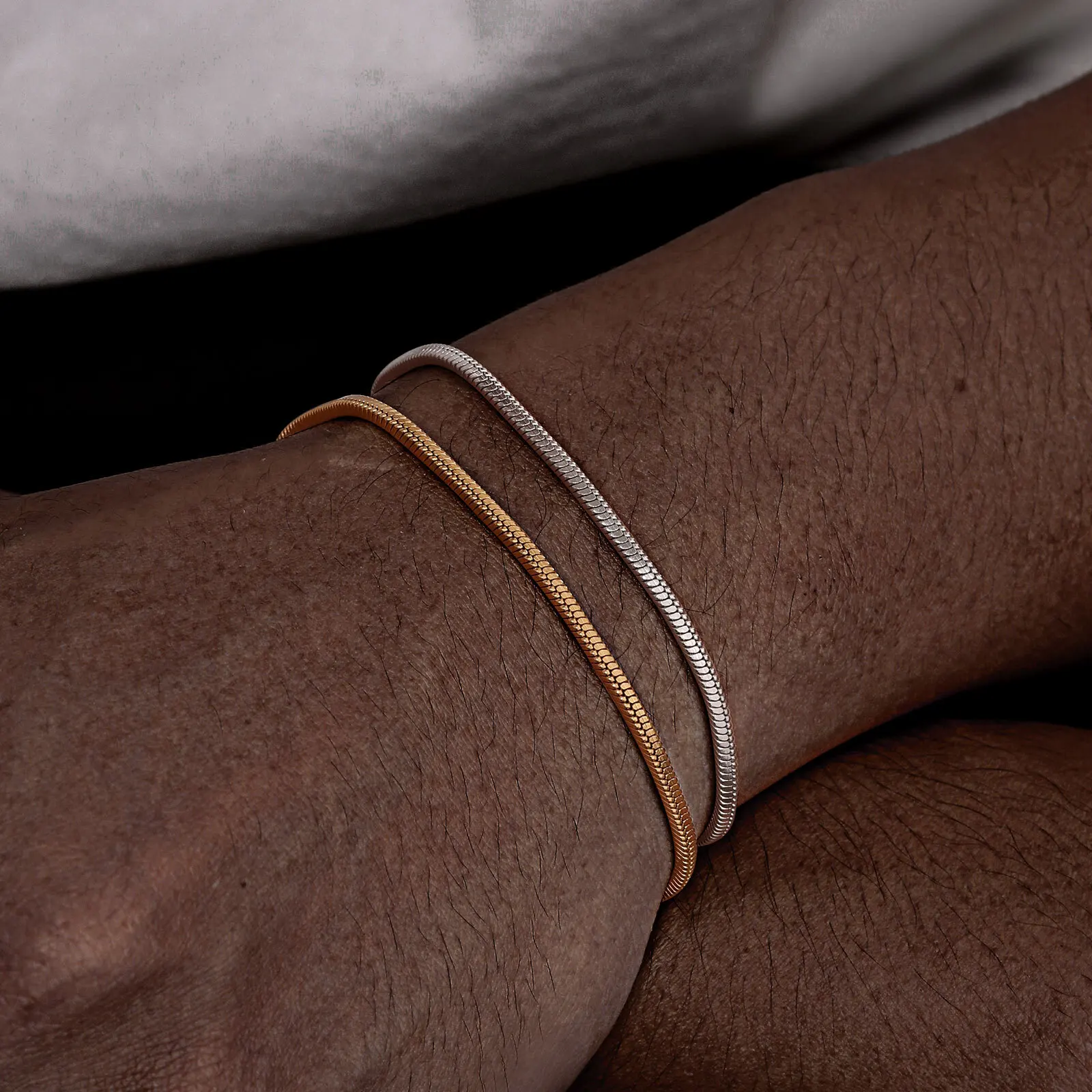 أساور سلسلة ثعبان بسيطة قابلة للتعديل من Vnox للرج...