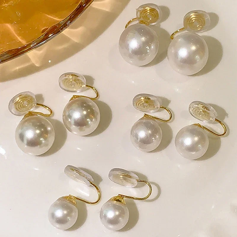 Pearl Clip Earring Women Fashion French Clip on Ear Fake Piercing Vintage Earring Luxury Non-Piercing Jewelry Earclips