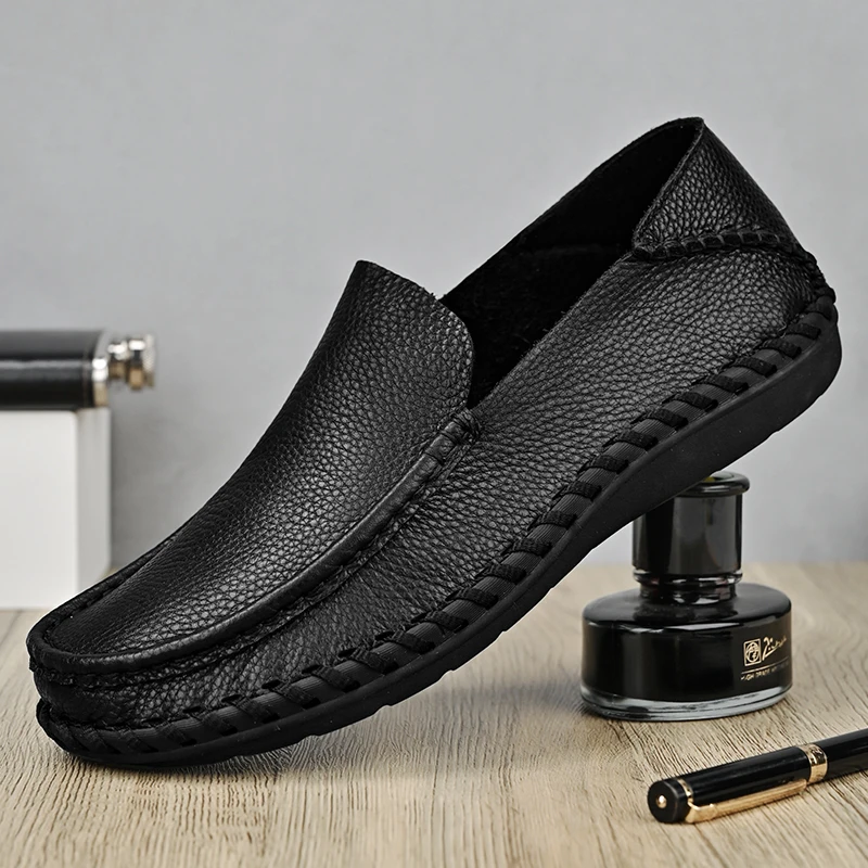 

Genuine Leather Men Shoes Fashion Breathable Men Loafers Slip On Summer Shoes Men Flats Driving Shoes men moccasins big size 48