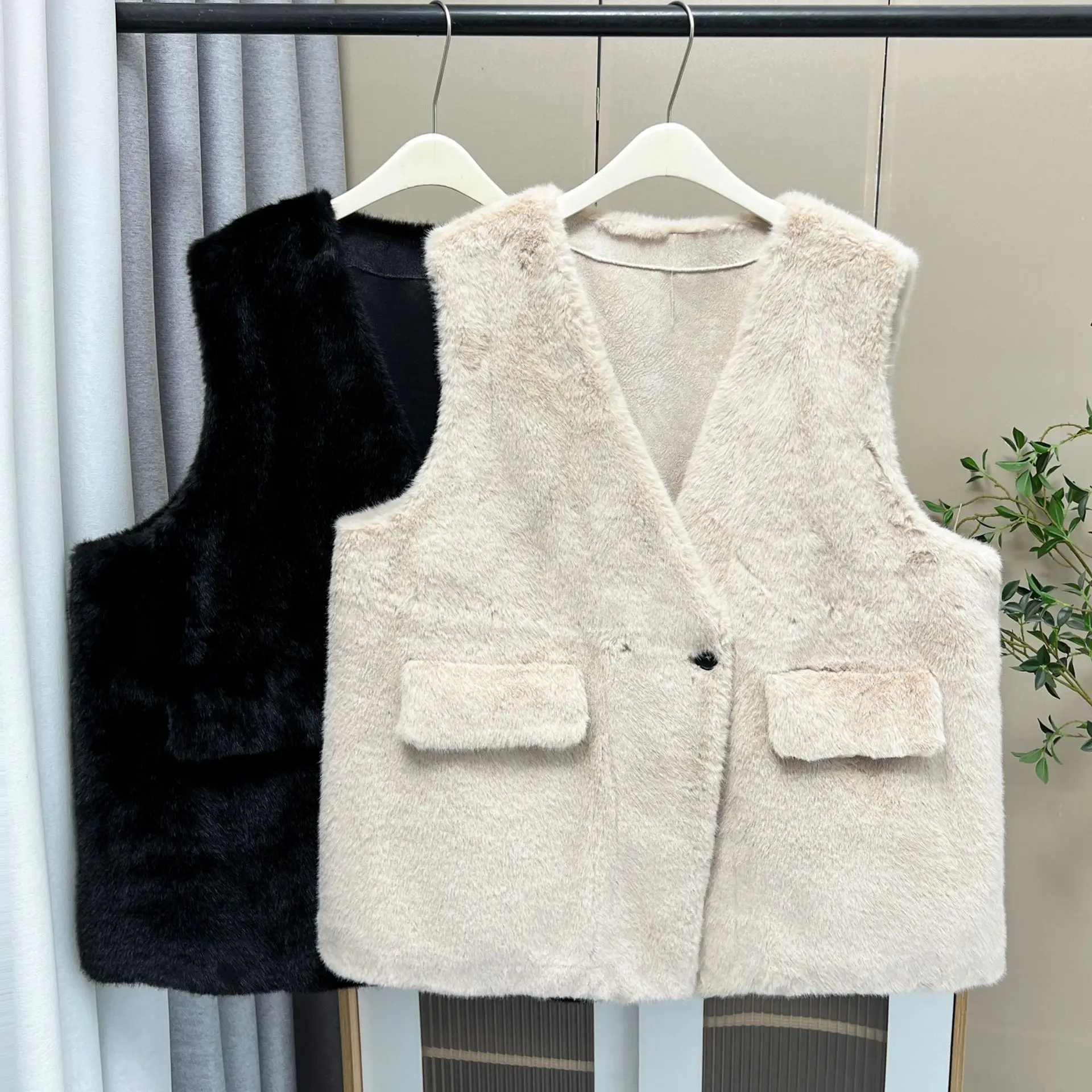 XXXXXXL Fashion Plus Size Women's Faux Fur Vest New Stylish mid-length Winter Warm Sleeveless V-Neck Waistcoat 25016