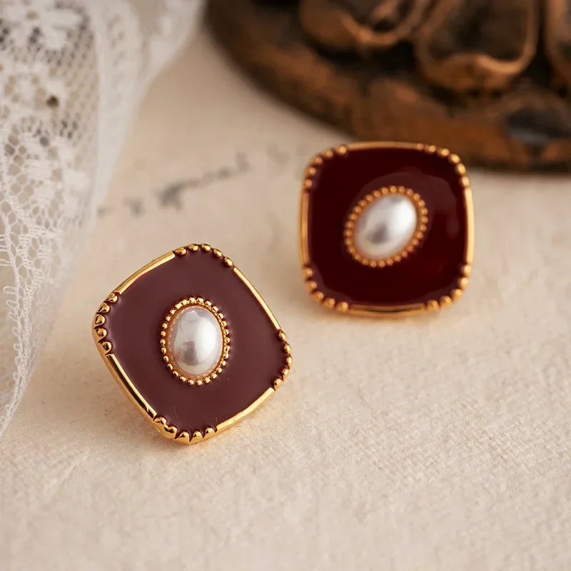 

Light luxury vintage enamel imitation pearl earrings for women