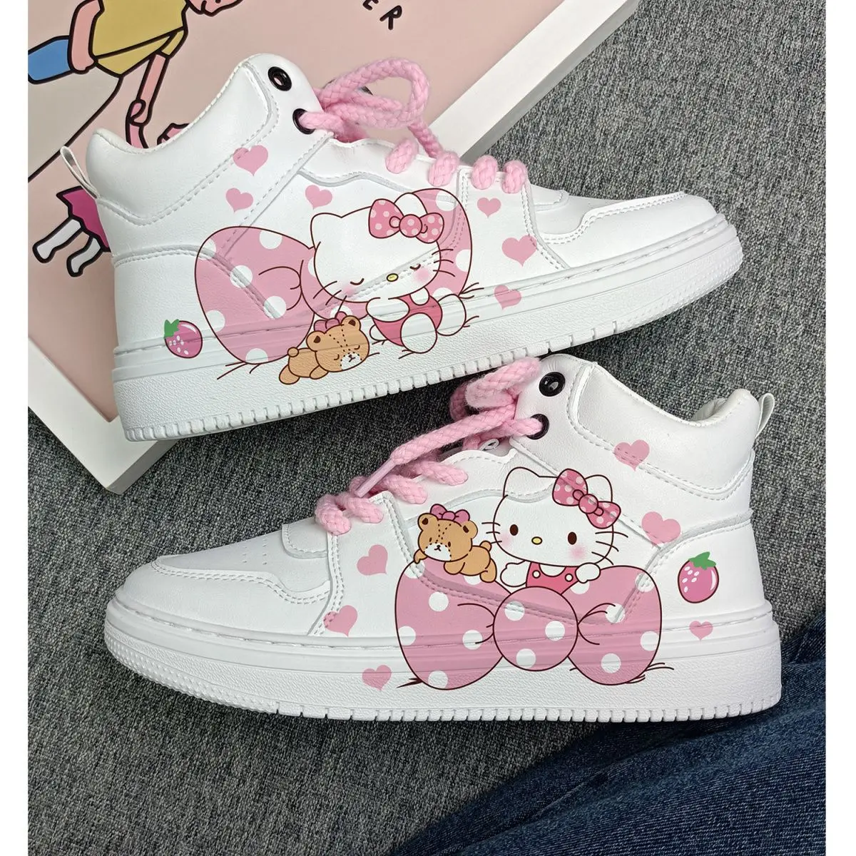 Nuevos zapatos casuales de Sanrio con figura de Hello Kitty, zapatillas de deporte de primavera y otoño con dibujos animados Kawaii, antideslizantes, cómodas, regalo para niñas y mujeres estudiantes