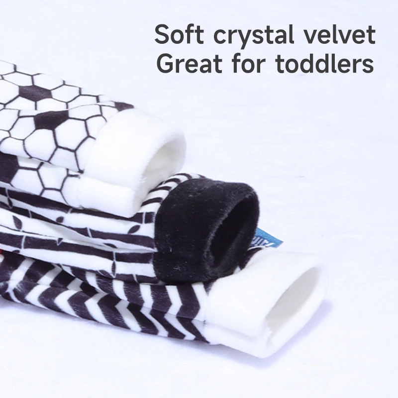 0-12 Months Newborn Cartoon Plush Socks Wrist Strap Rattles Toys Early Educational Sensory Make Sounds Games Toys Four-piece Set