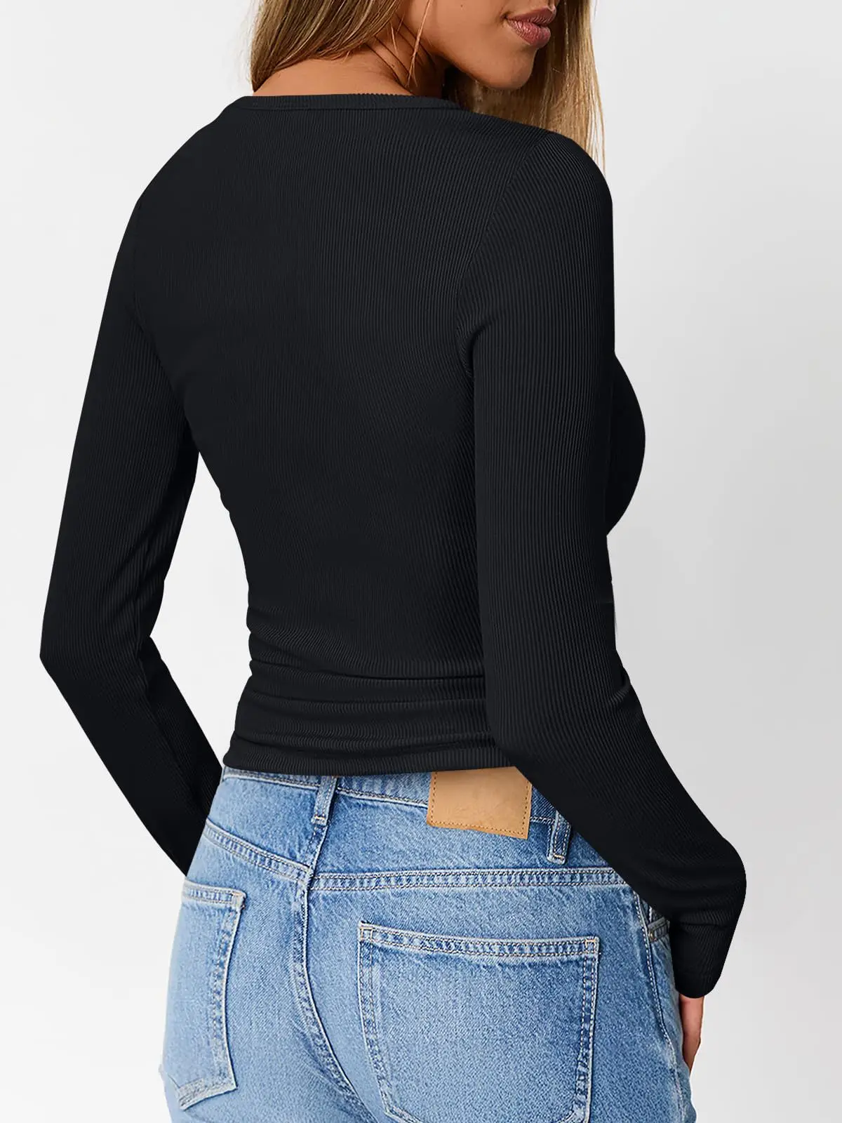 Camiseta De Rayas Blancas Y Negras Para Mujer - Cuello En V, Manga Corta Y Tejido Suave De Algodón Y Elastano