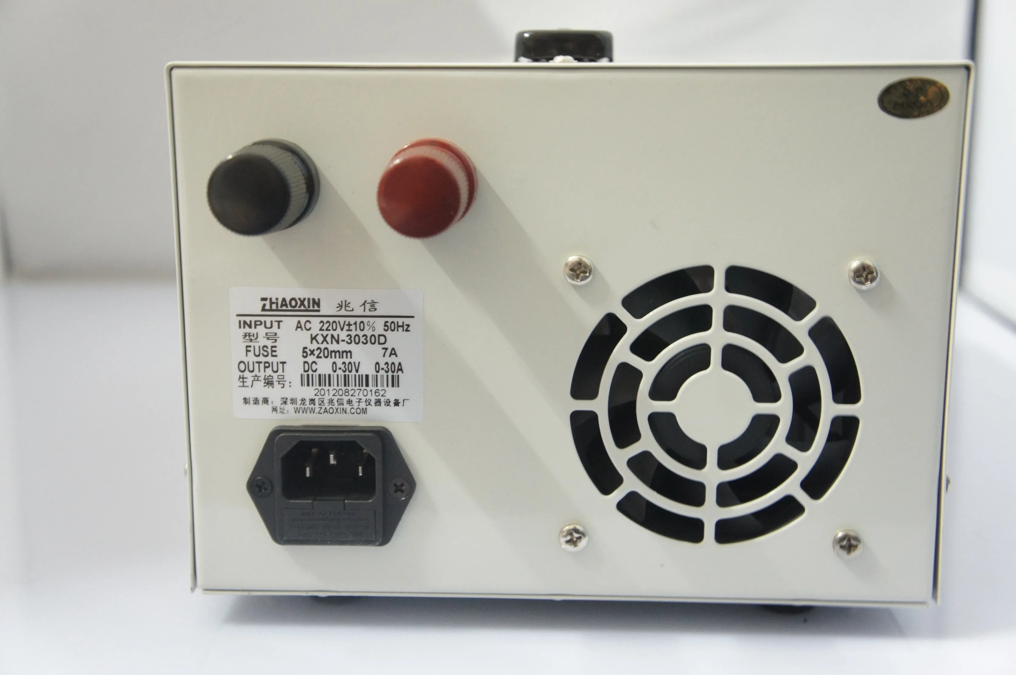 Digital KXN-3030D Precision Variable Adjustable 30V 30A DC Power Supply detail image 6