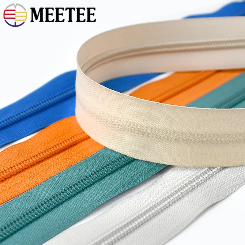 Zippers for Sewing, DOITEM Zipper Tape 3 mm Zippers by The Yard 12.5  Yard/14 Meter Nylon Endless Zipper Set with Slider and Zipper - 5 Colors