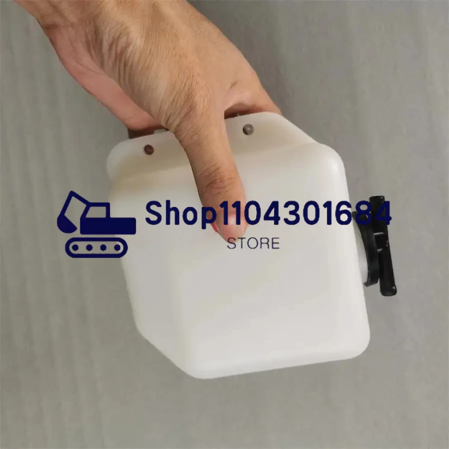 WATER TANK for Komatsu PC20,140-4236 Caterpillar 301.5,301.6C,302.5,302.5C,303,303.5,303.5C,303.5D,303.5E,304E,901C
