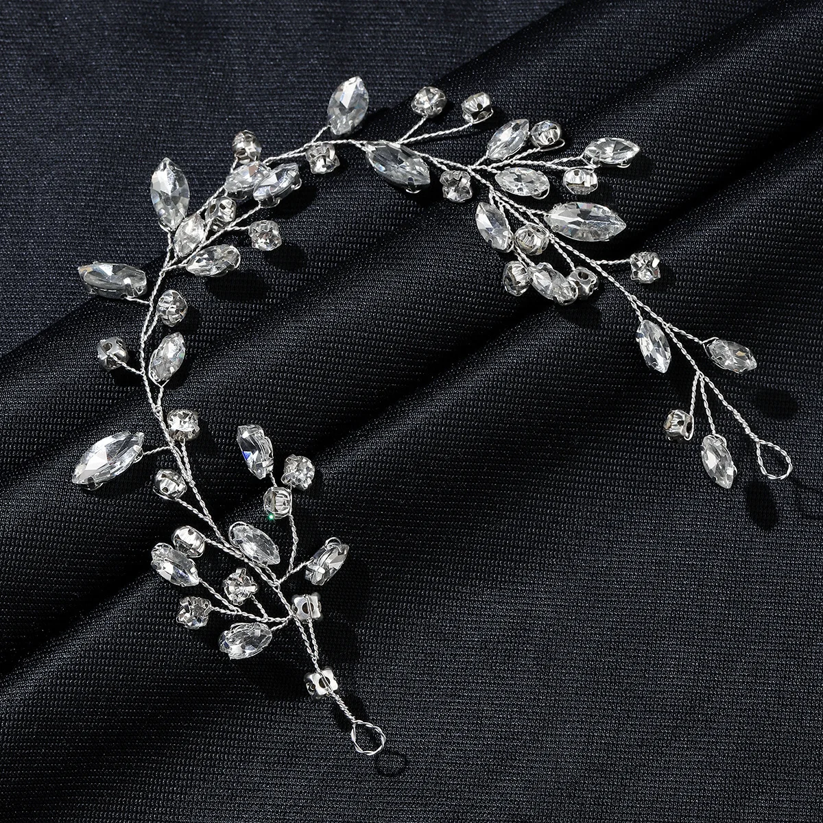 Flower rhinestone hair ornament Hair clip Handmade alloy rhinestone hair clip Bridal wedding ornament crystal