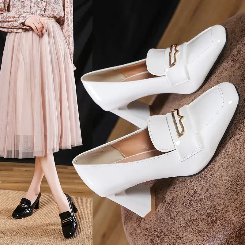 

2024 New Thick Heels Spring and Autumn British Style High Heel Fashion Professional Mary Jane Small Leather Shoes