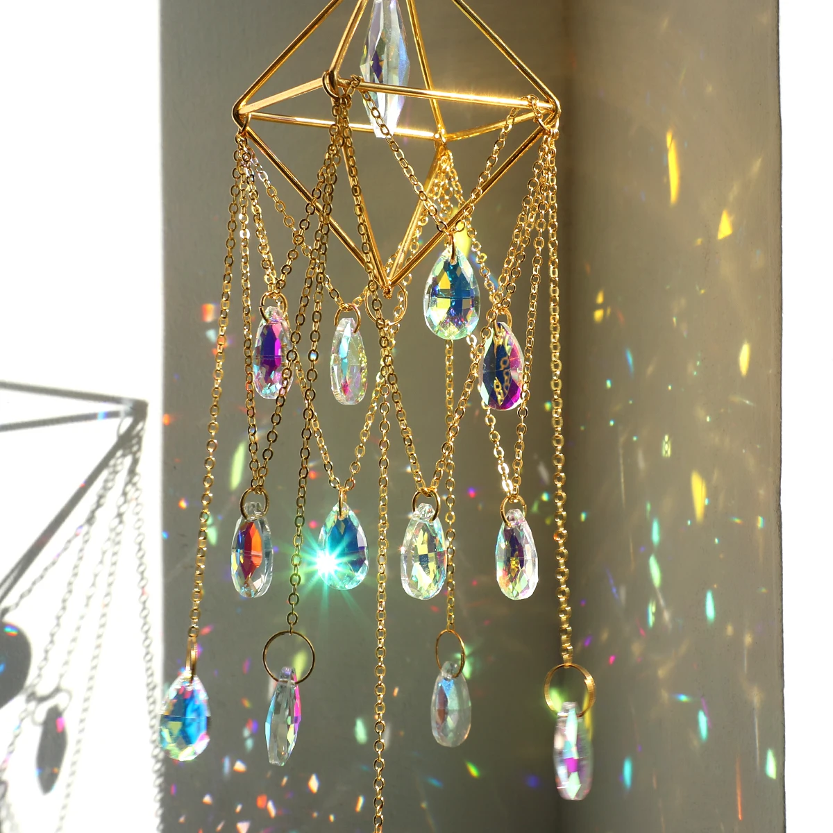 Window Suncatcher Wind Chime Prism Crystal Sun Catcher Wall Hanging Rainbow Maker Light Catcher for Garden Patio Decoration Gift