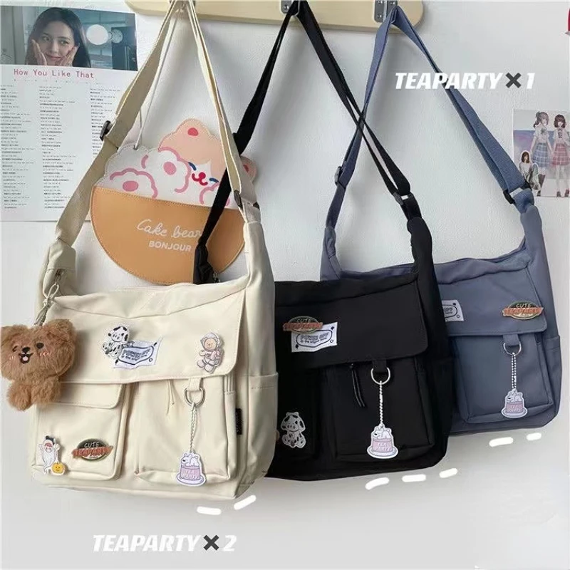 [Archiveepke]★韓国流行★雲 messenger bag★定価以下 Korean Ulzzang Messenger Bag Women New 2023 Nylon Bags