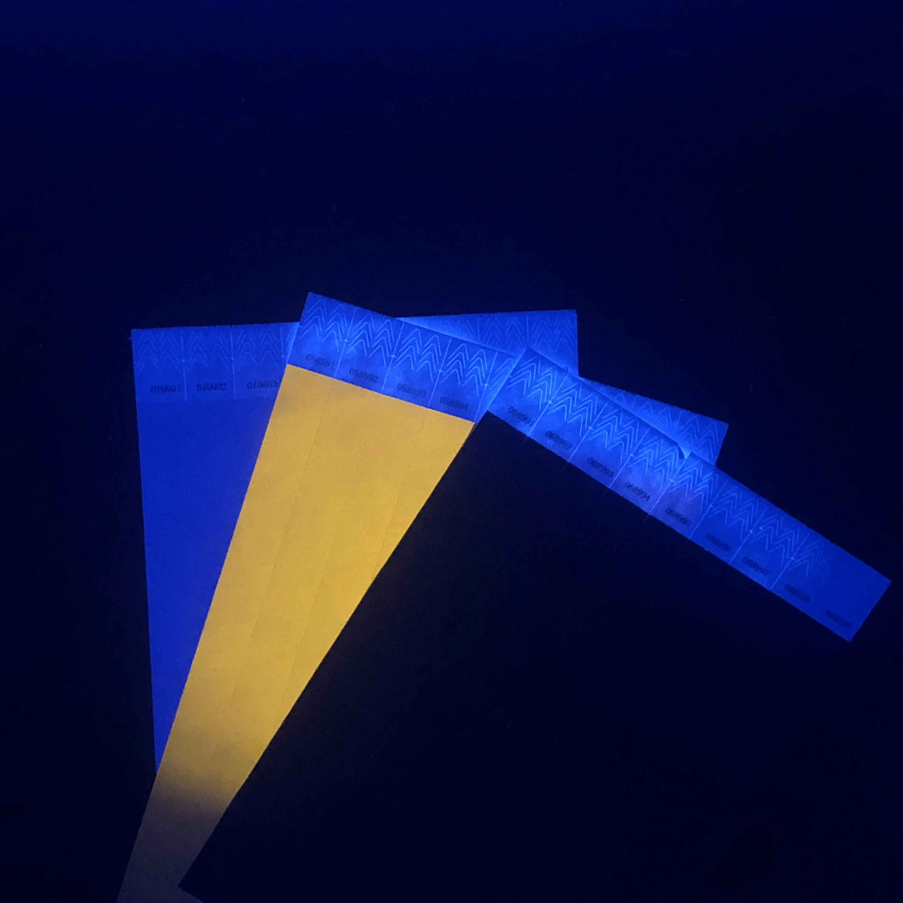 3/4 Inch Tyvek Digital Serial Number Wrist Strap, Waterproof, Breathable, Light and Thin Activity Wear color Bracelet, 500pcs