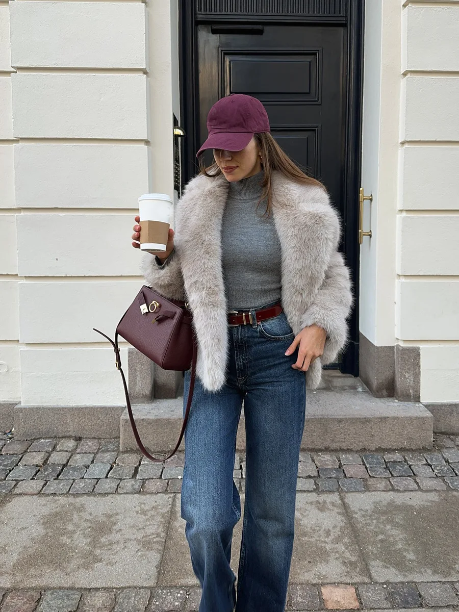 Winter High Quality Fury Plush Jacket Overcoat Female Thick Warm Faux Fur Coat Women Big Lapel Loose Short Fluffy Fur Jacket