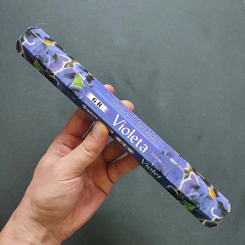 White Sage & Lavender Aromatherapy Incense - Purifying & Deodorizing Air with Sea Breeze Love Essence for Meditation & Yoga (20 Sticks)