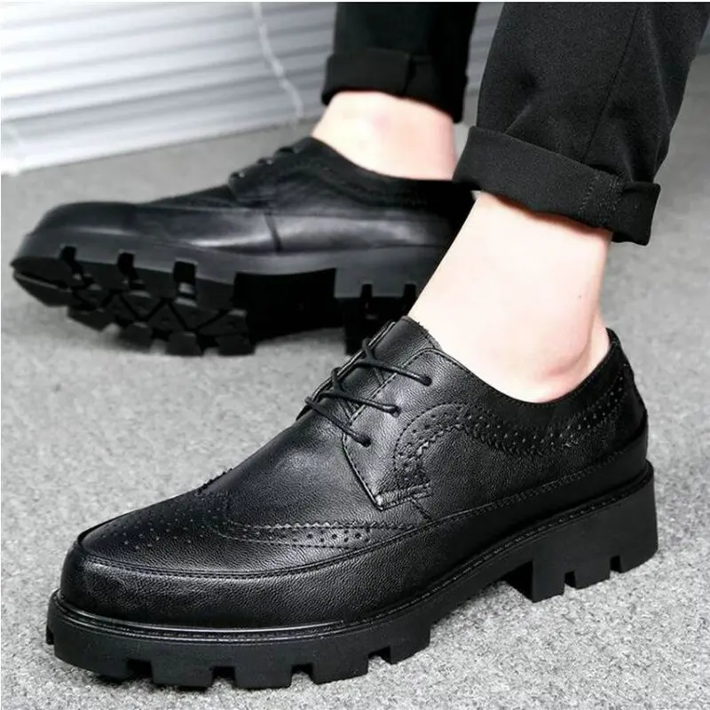 

Pop Luxury Fashion Wedding Business Shoes Men Oxford Dress ShoesPattern Men Formal Shoes Nice Pop