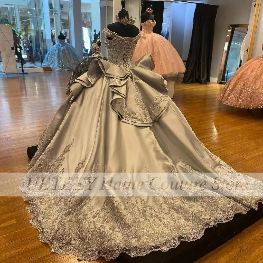 Silver Quinceanera Dresses Satin Beading Sequined Appliques Sweetheart Luxury Sweet Princess Ball Gown Vestidos De 15 Años