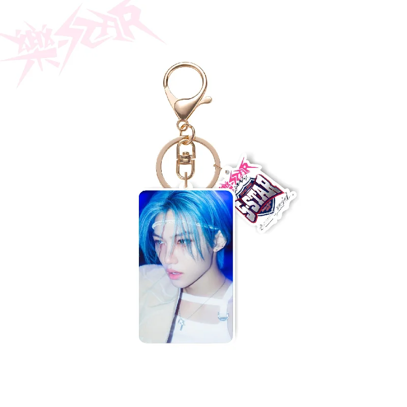 

KPOP Stray Kids LE-STAR Keychain Kawaii BANGCHAN FELIX HAN Fashion Acrylic Key Ring Holder Gifts Car Bag Charm Accessories