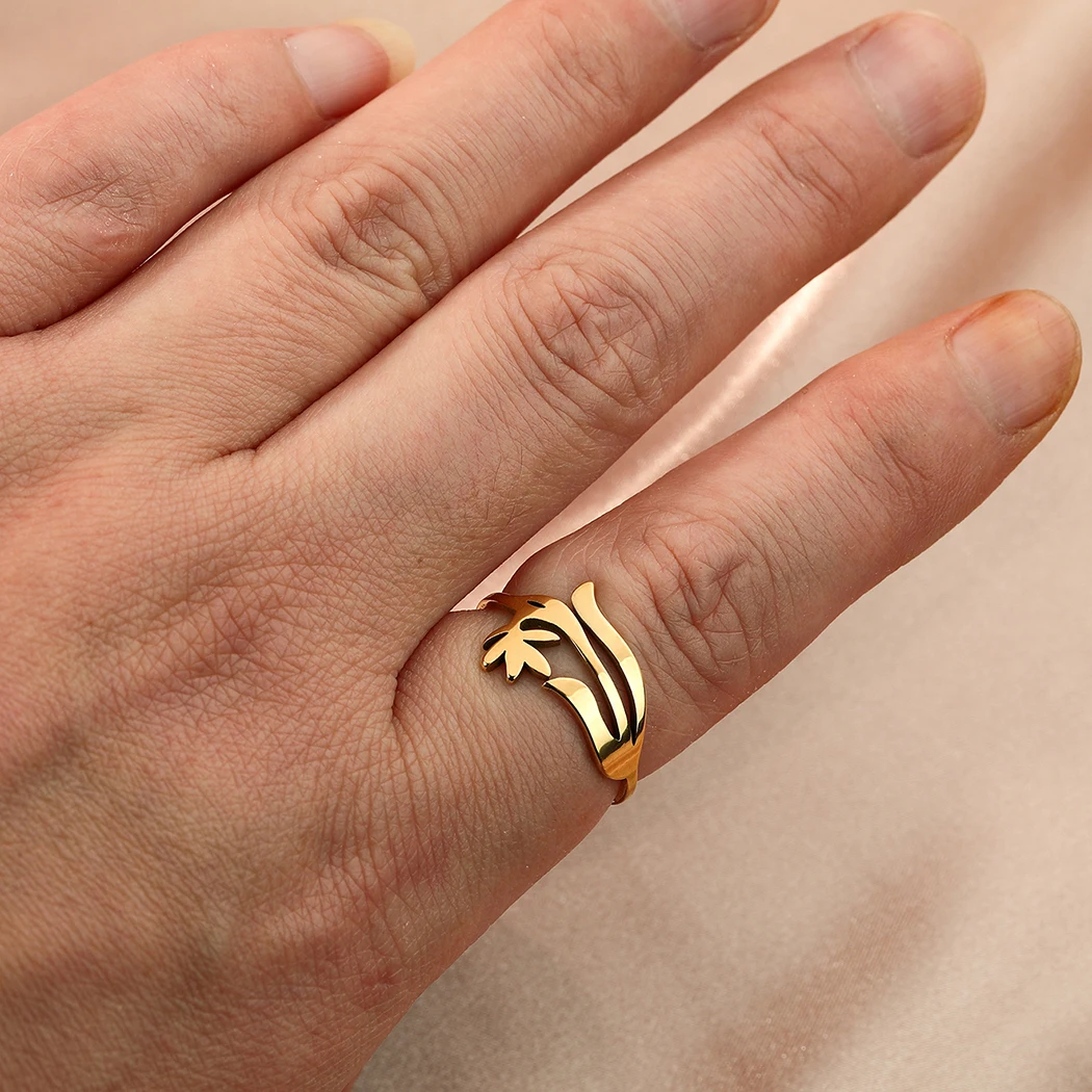 Anillo Geométrico de Flor y Hoja Vintage (Acero Inoxidable Dorado) S78838b8ec5e8448aa5f728b912defce2m