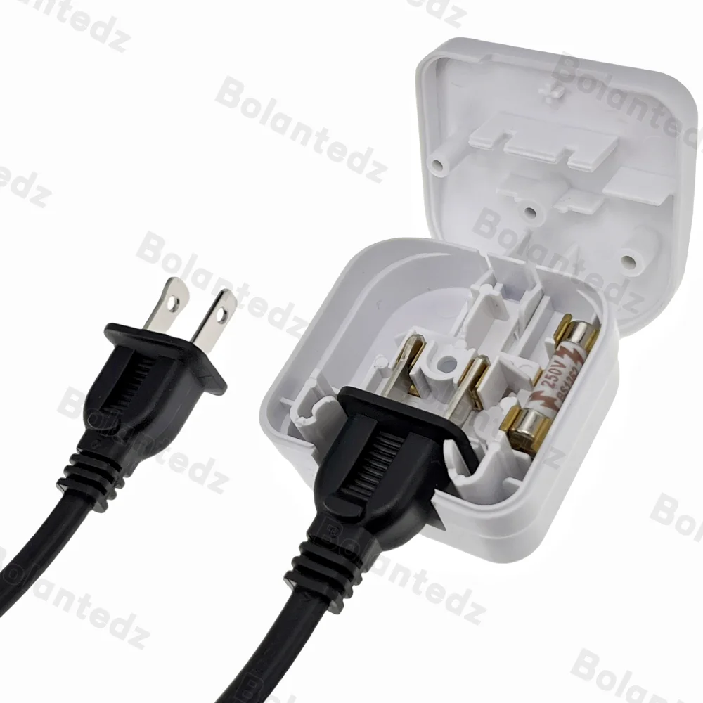 NEMA 1-15R USA US 2 Pin to UK British 3 Pin Plug Power Socket With 13A Fuse Travel Plug Adapter Converter AC Power Cord Outlet