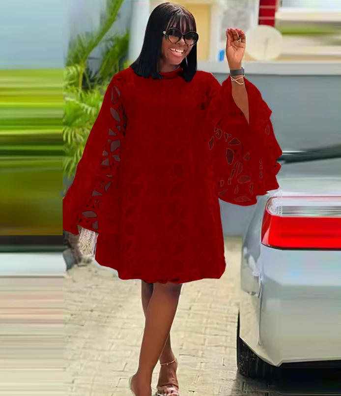 Рисунок 6 - Женское кружевное платье с длинным