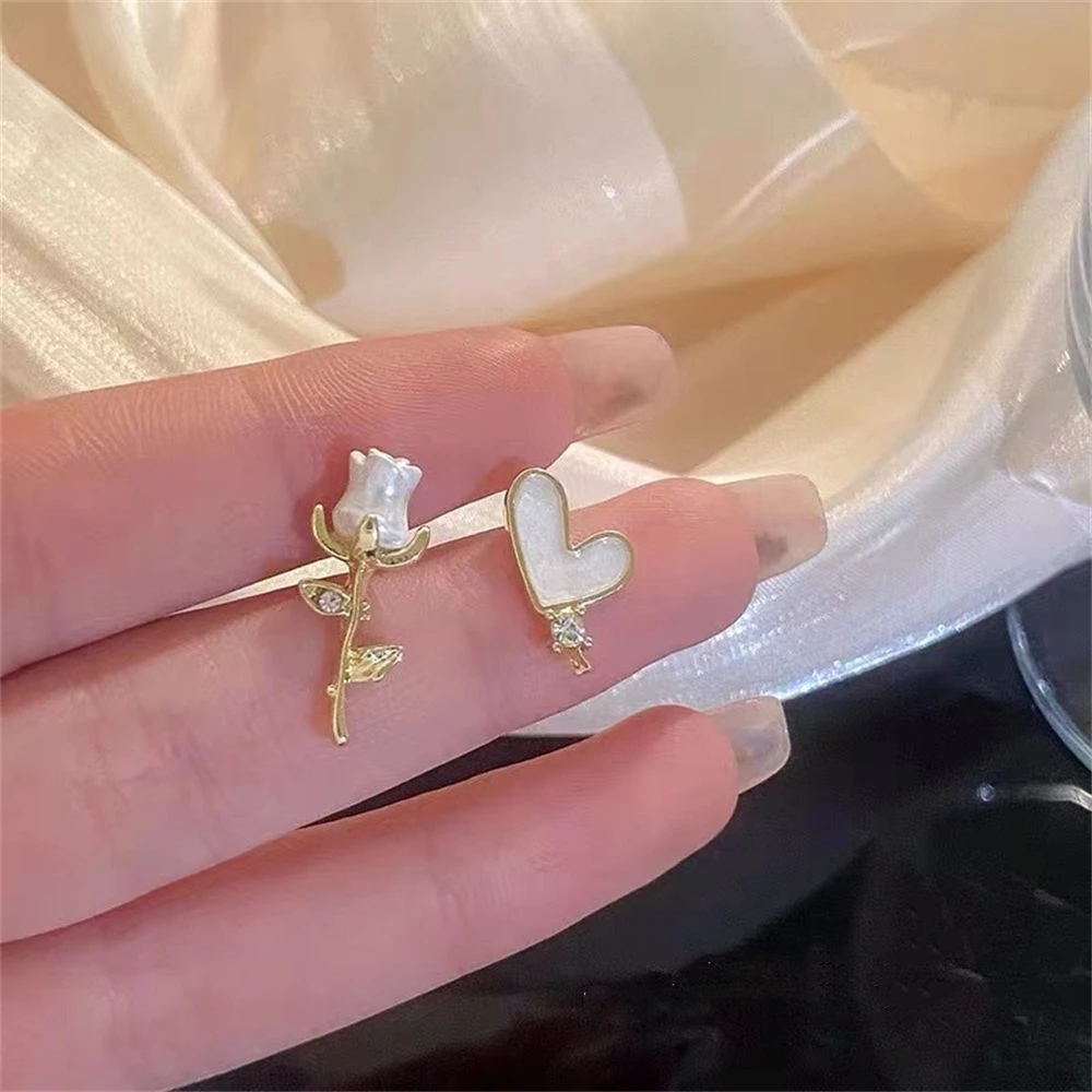 Фото Простые серьги для девушек привлекательные женские очаровательные асимметричные серьги в Корейском стиле модные аксессуары Роскошные серьги №5