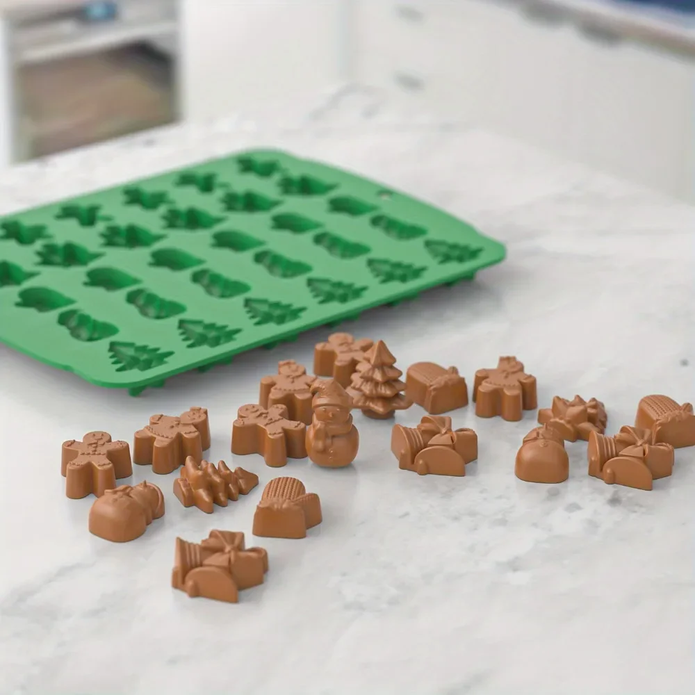 Christmas Silicone Chocolate Mold Gingerbread Man Xmas Tree Snowman Gloves Gummy Candly Mould Kitchen Party DIY Baking Tool