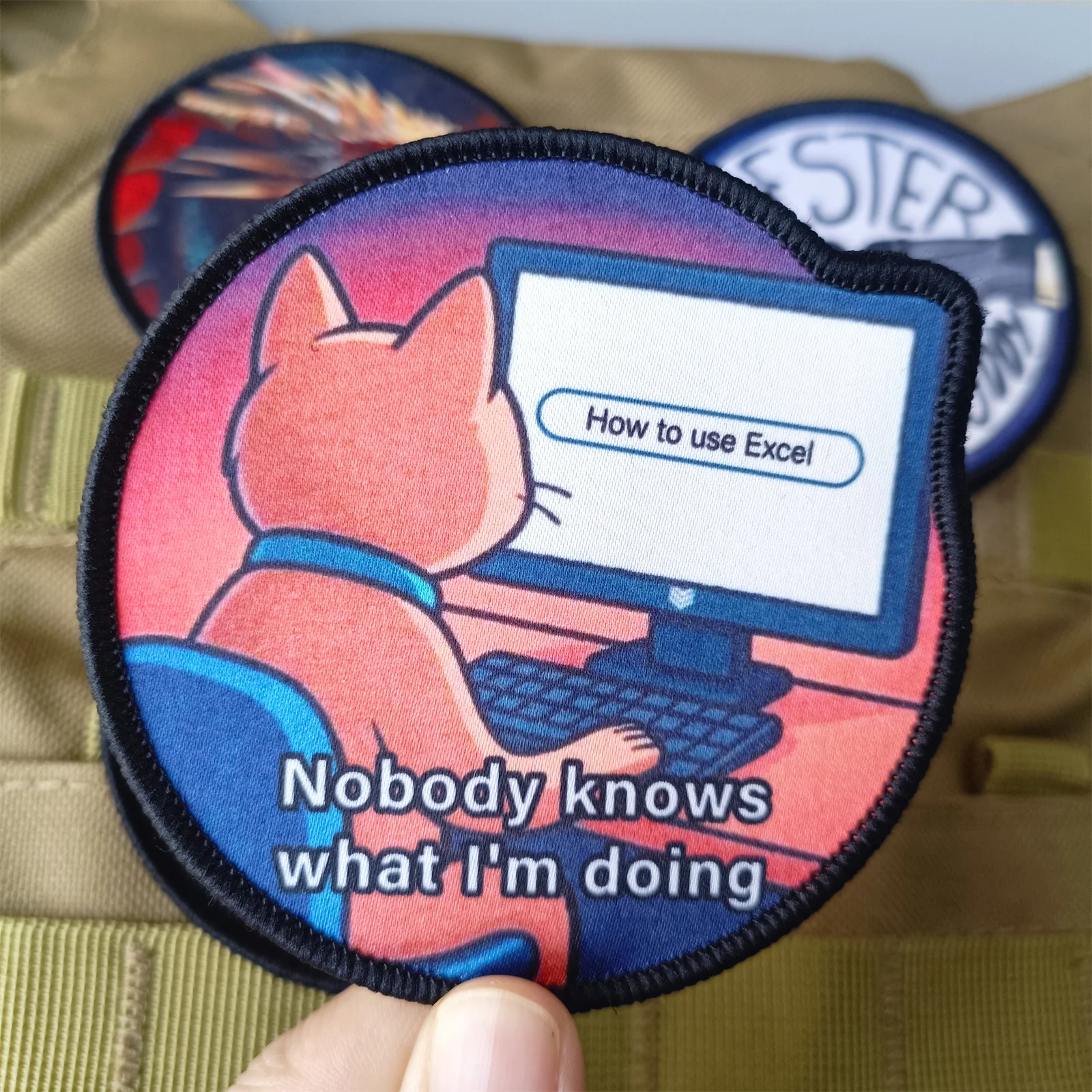 Exquisite Hook and Loop Badge: Attractive Character Patch