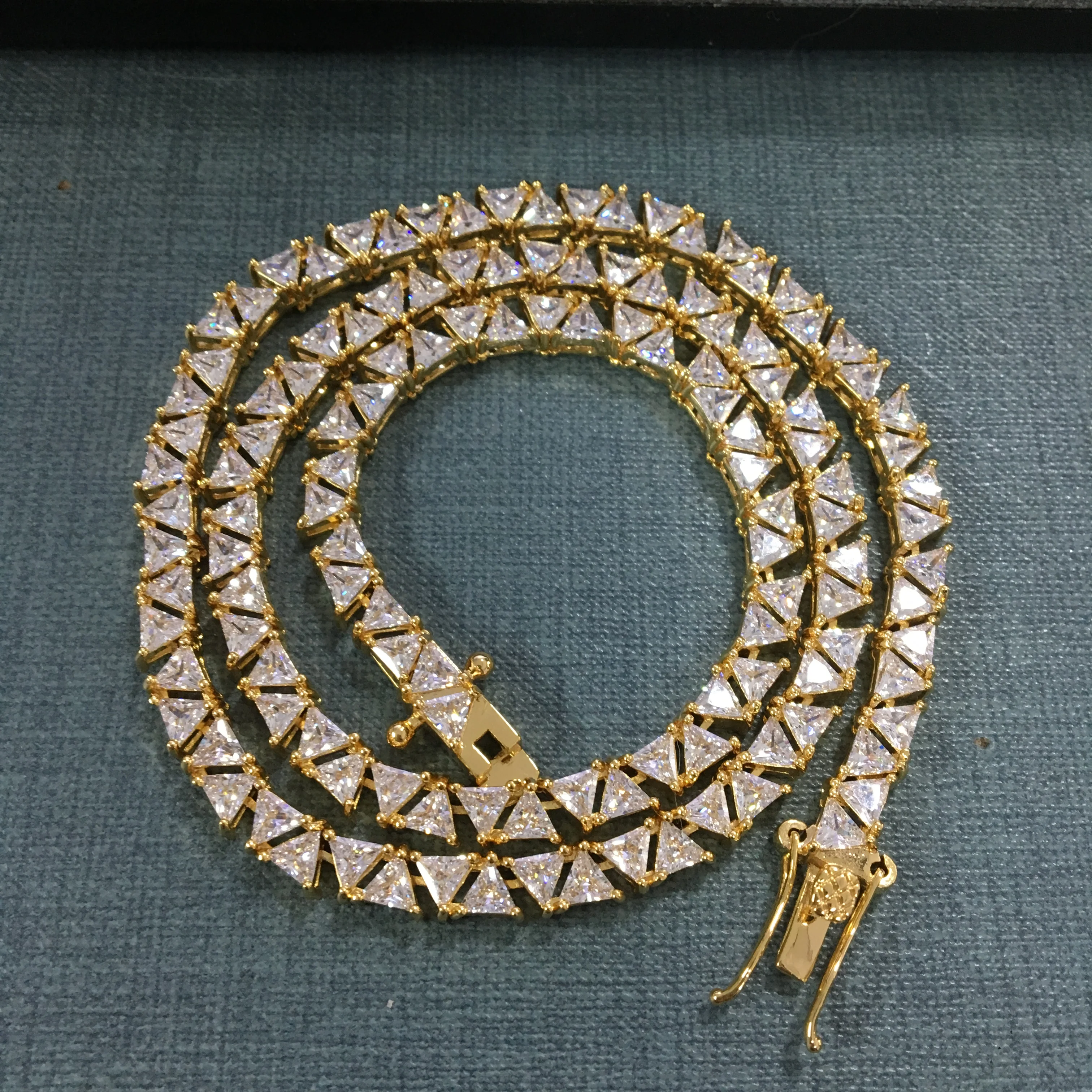 UWIN Triangle Tennis Chain Necklace Full Iced Out CZ Cuban Chain Cubic Zircon Fashion Luxurious Choker HipHop Jewelry