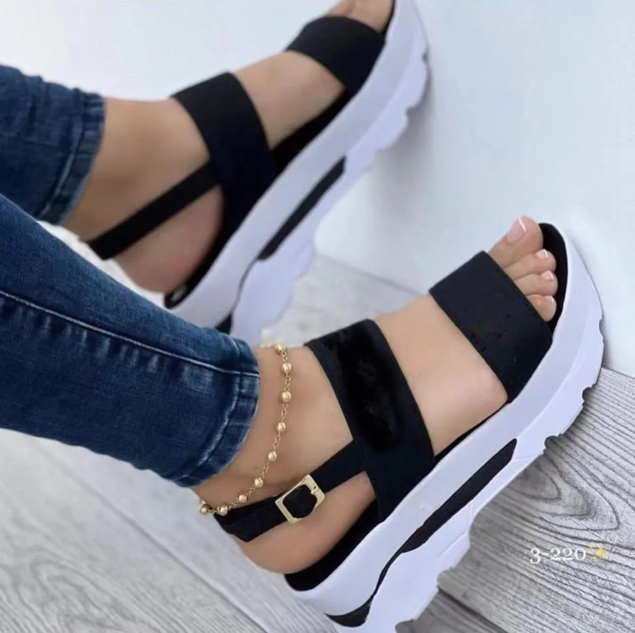 2022 Fashion Wedge Female Platform Buckle Strap Street Summer Outdoor Shoes Punk Beach Wedges Women Sandals Sandalias De Mujer